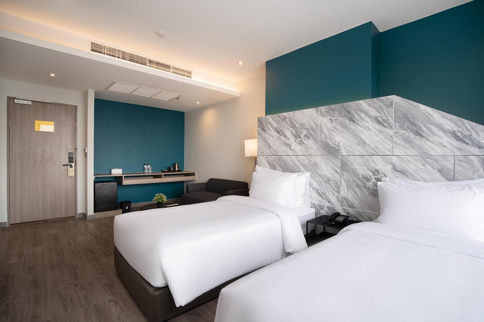 Thaya Hotel Bangkok Exterior photo
